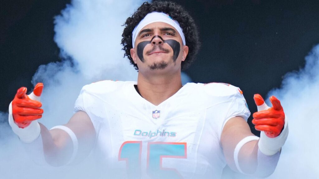 Getty Jaelan Phillips Dolphins