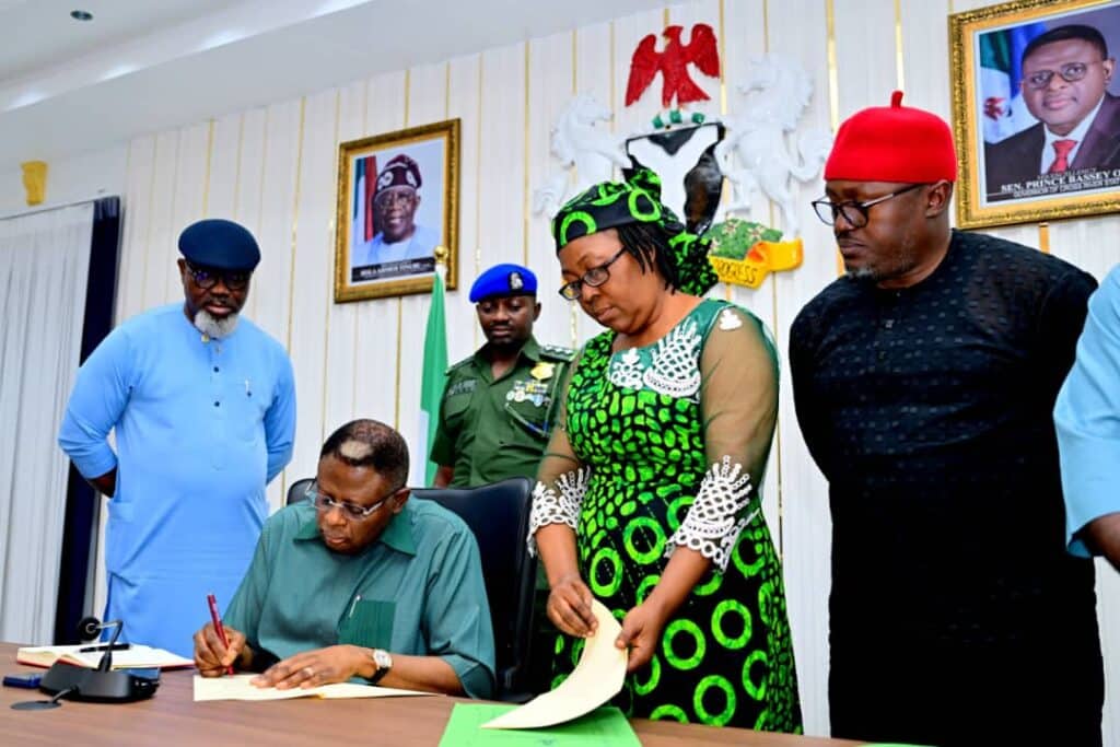 1002012338 1002012338