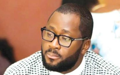 Desmond Elliot E1547050234521