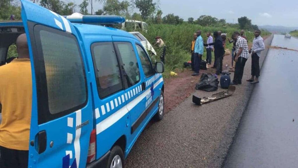 Frsc At An Accident Scene Frsc At An Accident Scene