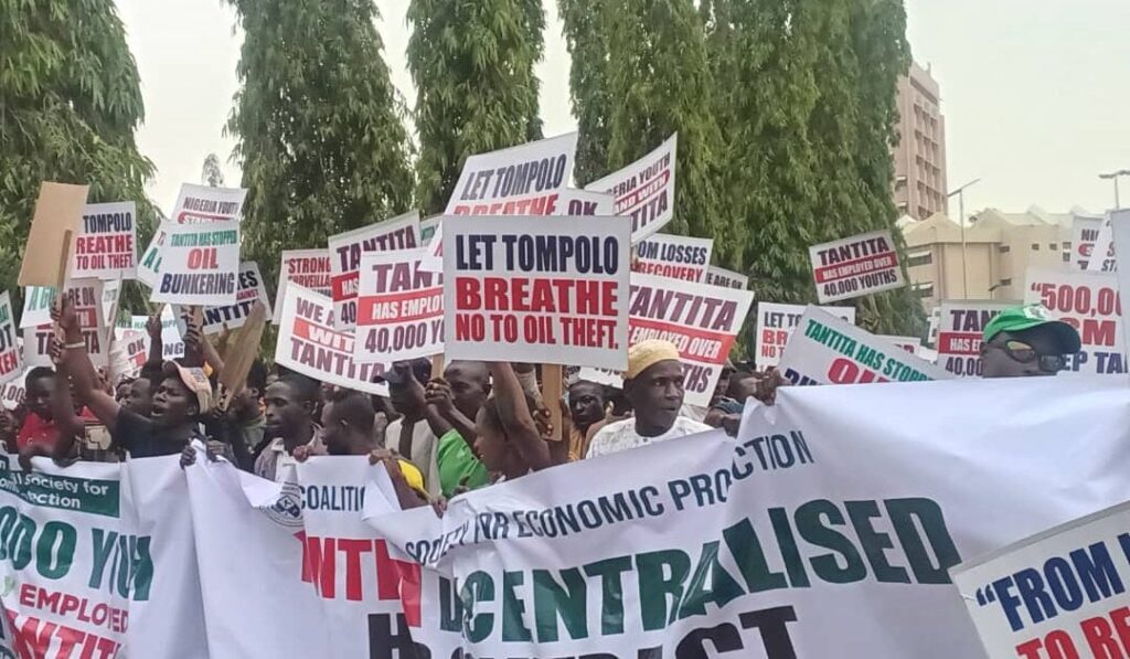 Protest 1080X630 1 Protest 1080X630 1