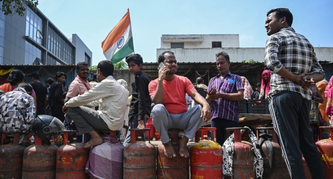 Queue For Gas In India