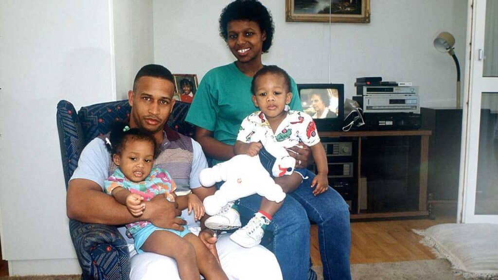 C2E9B61570685166 C2E9B61570685166