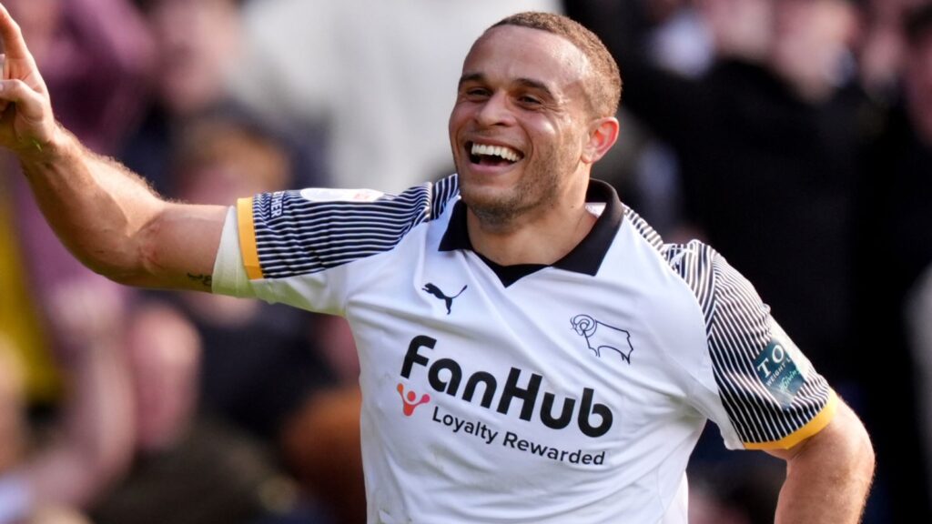 Skysports Carlton Morris Derby 7212402