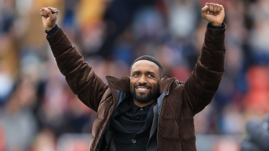 Skysports Jermain Defoe Woking 7213041